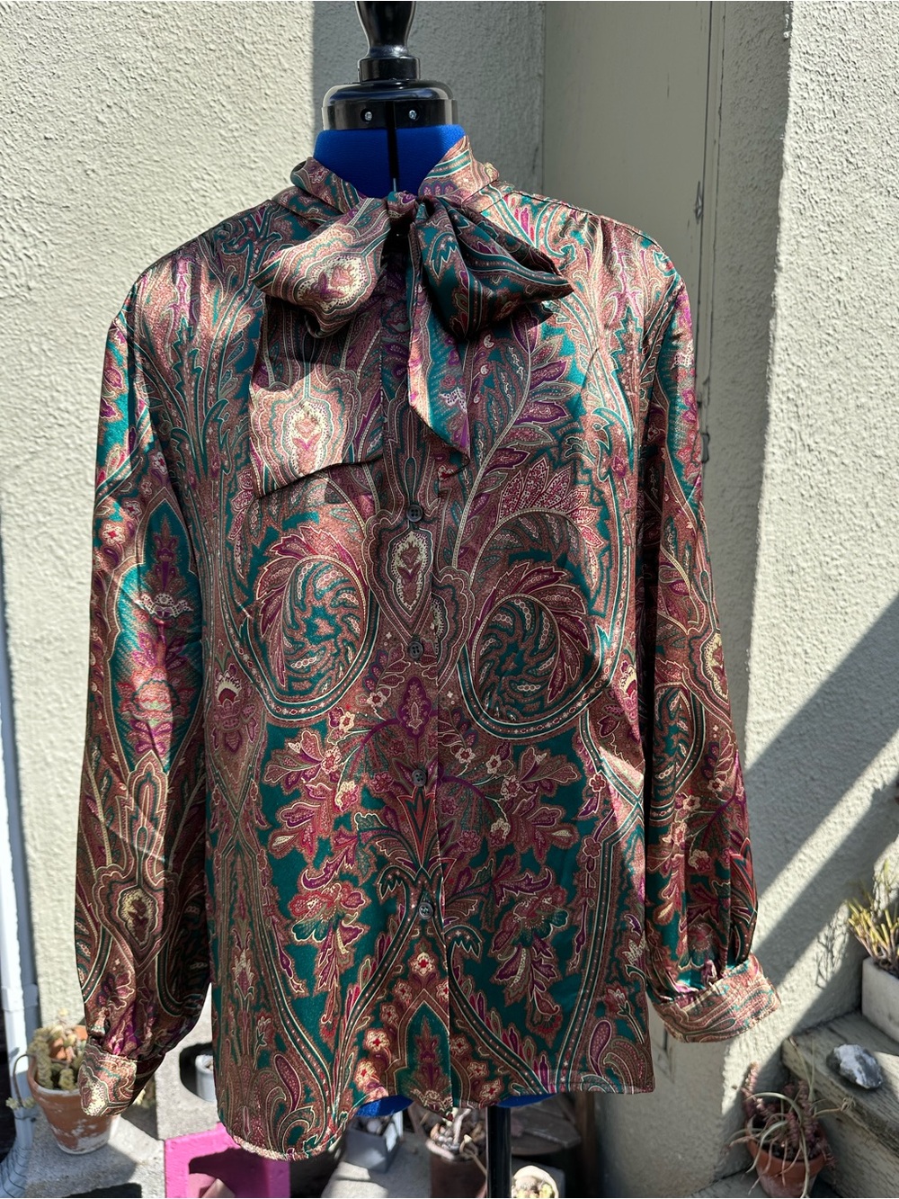 Vintage Paisley Bow-Tie Dress Shirt in Green & Burgundy